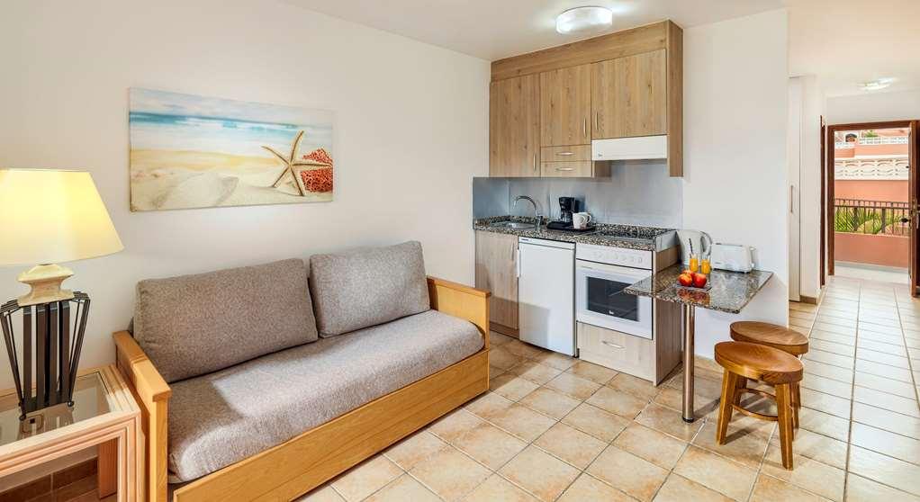 Sol Sun Beach Apartamentos Costa Adeje  Room photo